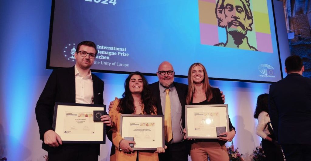 Youth Campaign Wins Prize